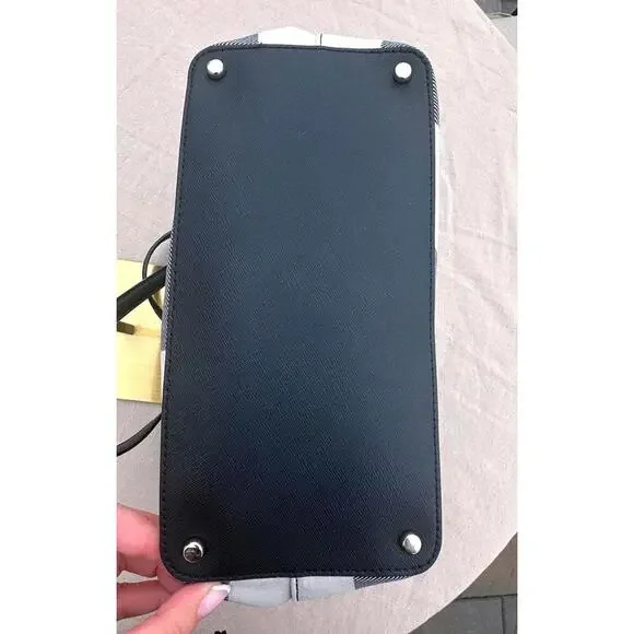 Kate Spade Cedar Street Mini Harmony Shoulder Bag, Excellent Condition - Picture 5 of 12